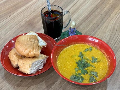 Vietnamese curry with bread. 
Photo by Mr Henry Lau.  at Greens and Tofus in Northeast Singapore