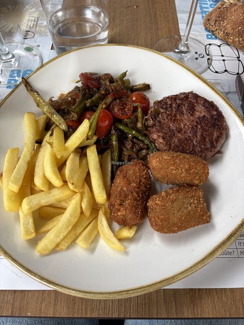 Plato Bele vegano  at Troskaeta Taberna in Ataun