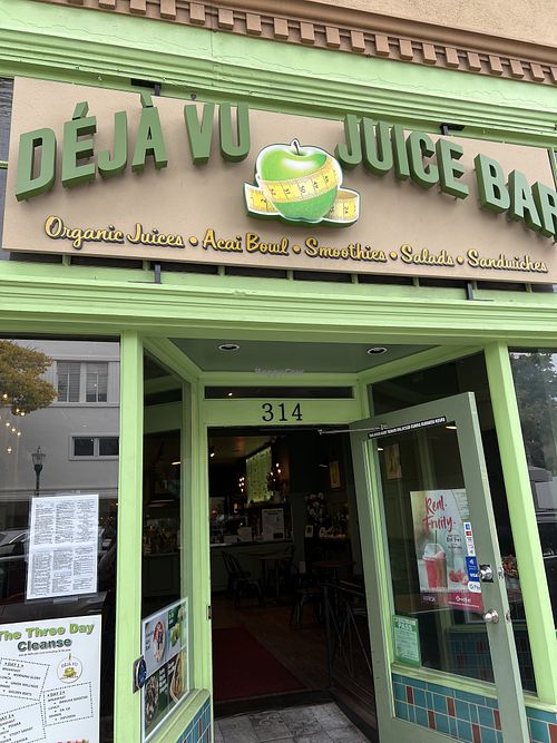  at Deja Vu Organic Juice Bar in San Mateo