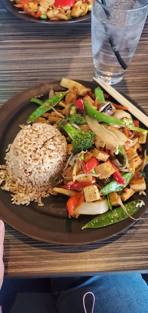 Vegan Szechwan with tofu & brown rice at Wok n Fire in Burr Ridge