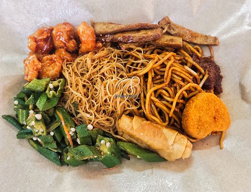 Image of Red Apple - 紅蘋果素食 Marsiling