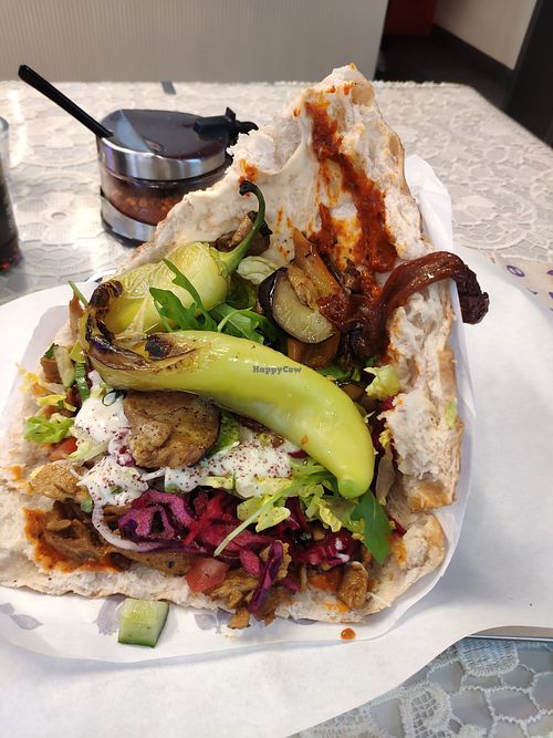 Döner Kebab at doen doen® kebap in Berlin