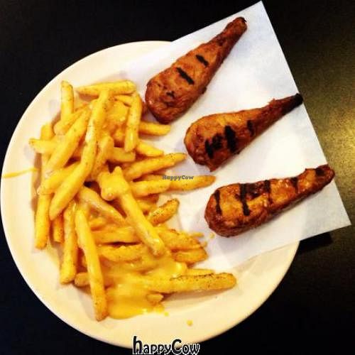 cheese fries and drumsticks  at Foodswings in Brooklyn