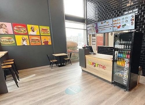 Innenansicht  at Burgerme - Markthalle Marzahn  in Berlin