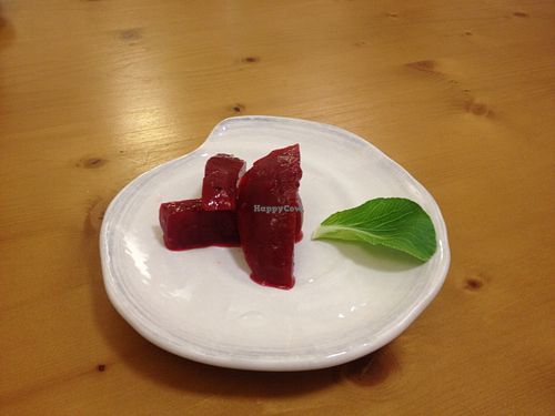 beetroot appetizer at Gu Li Zi Ran Feng Wei in Tainan