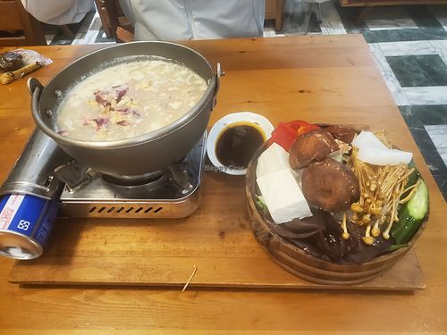Rose soy milk hot pot at Gu Li Zi Ran Feng Wei in Tainan