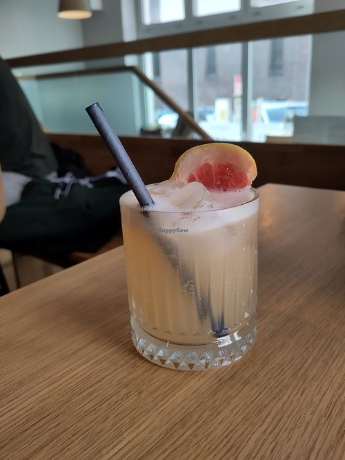 Signature Cocktail made vegan (np Aperol) 😋👍 at DUUO in Munich