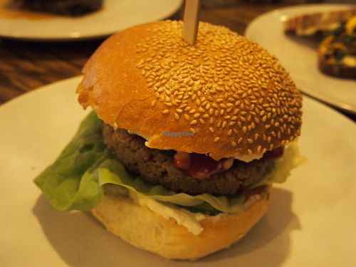 Big burger at DopHert in Amsterdam