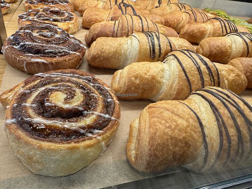 raisin rolls & more  at Bakery Bakery - Basel SBB in Basel