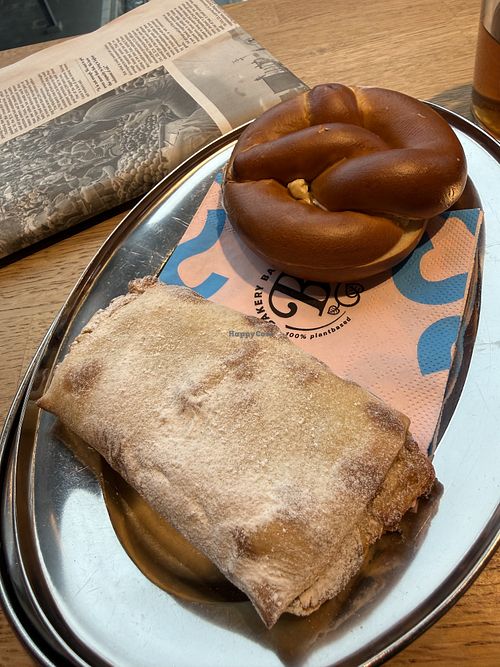 apple strudel & pretzel  at Bakery Bakery - Basel SBB in Basel
