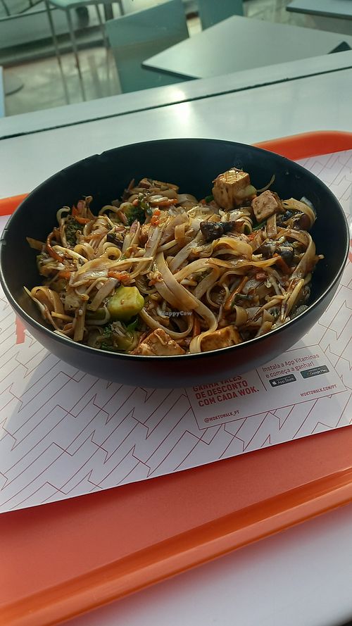 veggie option is actually vegan (10,50€) at Wok to Walk  in Lisbon