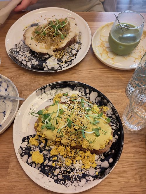  at Pequeno Café e Bistrô - Príncipe Real in Lisbon