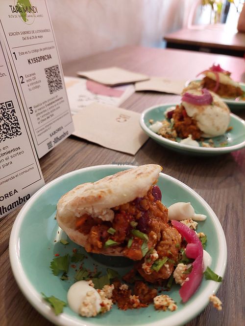 Tapa mundi 2024 / Latinamerican inspired vegan tapas at La Loca de Enfrente in Madrid