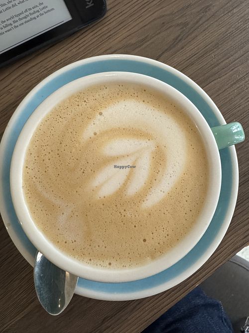 Cafe au lait  at La Loca de Enfrente in Madrid