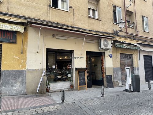 Exterior  at La Loca de Enfrente in Madrid