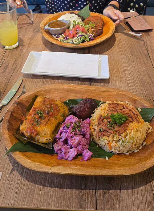  at El Nacional  in Panama City