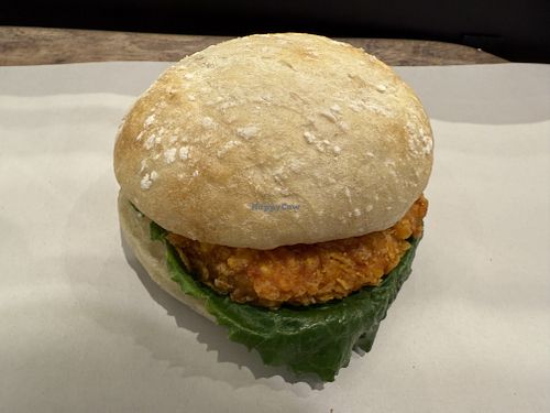 vegan chicken burger  at backWERK in Erfurt