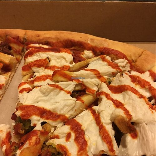 ";gore"; vegan pizza at Ta-Ta's Pizza in New Brunswick