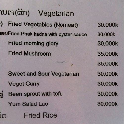 Vegetarian dishes at Riverside in Houay Xai