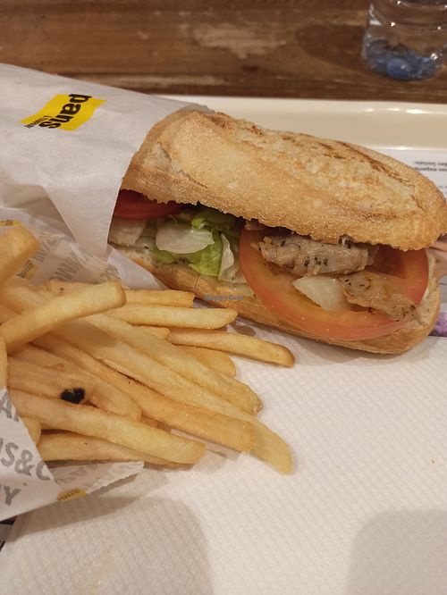 Heura Classic sandwich at Pan's And Company - Colombo Shopping Centre in Lisbon