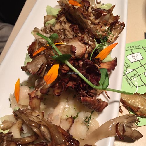 shiitakes. oily and bland  at Rasoterra in Barcelona