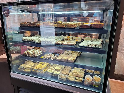 Offerings at Pepas Vegan Frituur in Leuven