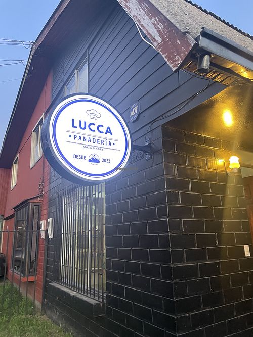 Frontis del local  at Lucca Panadería in Los Angeles