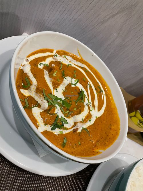 Chicken tikka masala at Veganapati in Lisbon