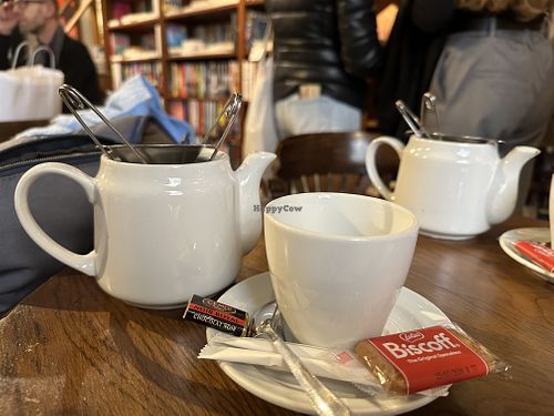   at Book In Bar - Librairie et café in Aix-en-provence