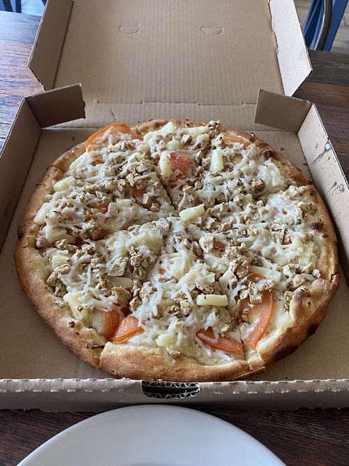 Medium Size Vegan 🌱 House Special w/o Onions 🍕🍕🍕  at Vegan Pizza in Garden Grove