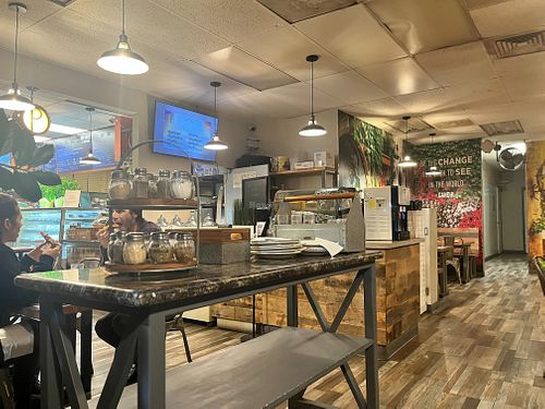 inside at Vegan Pizza in Garden Grove