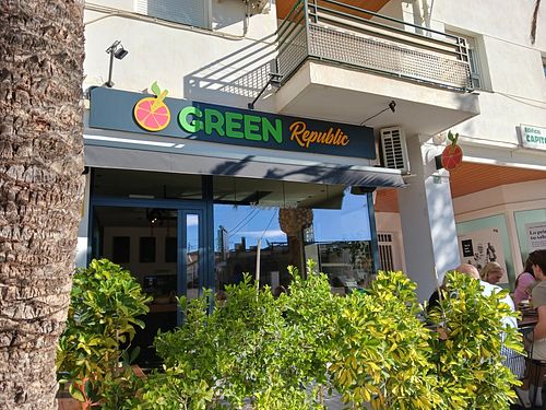 Green Republic store front & outside seating at Green Republic in Lalfas Del Pi