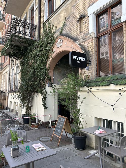 Outside shared with Wypas  at W-Śniadania in Poznan