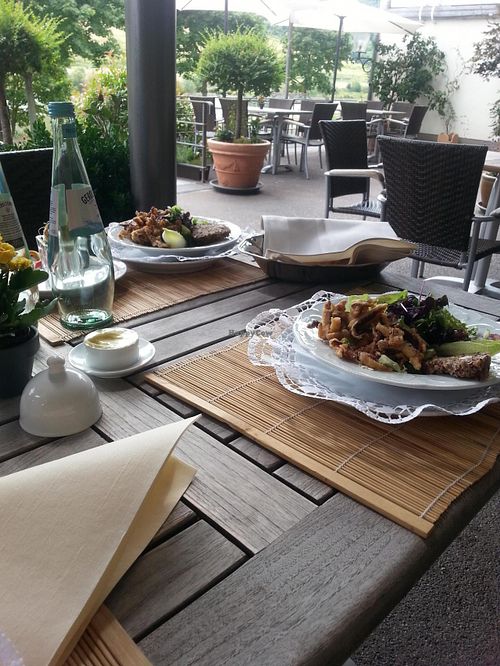 Atmosphere at Die Weinstube Nachhaltig Geniessen in Zeltingen