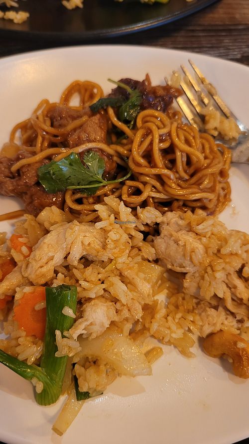 Pineapple Rice with Soy Chicken and Rice Noodle with Soy Beef at Rice Street in Bell Gardens