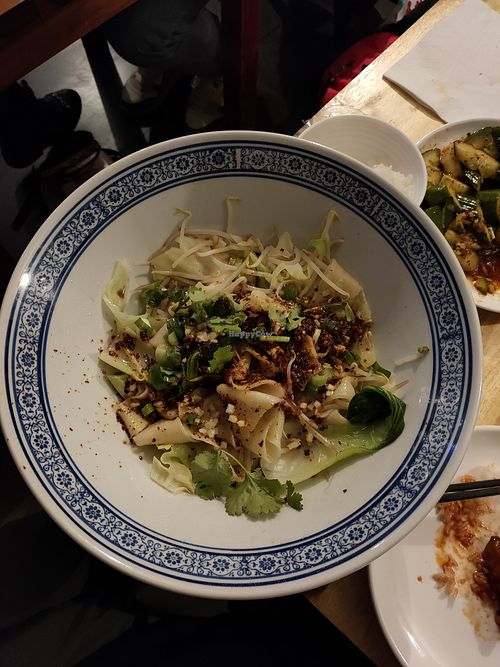 Vegan tsula tsula noodles at Chin Burger 秦堡 in Cologne