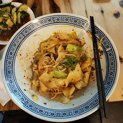 E7 at Chin Burger 秦堡 in Cologne