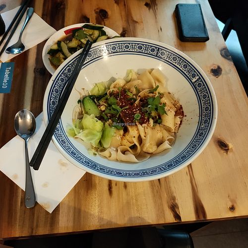 E7 at Chin Burger 秦堡 in Cologne