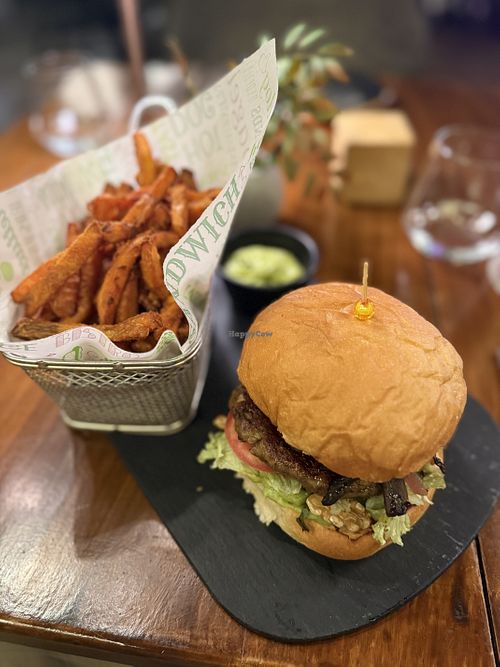   at Kaya91 Curacao in Willemstad