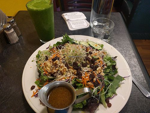 Awesome veg salad (Garden of Eden) and green smoothie (Raw Clean Green) at Portia's Cafe in Columbus