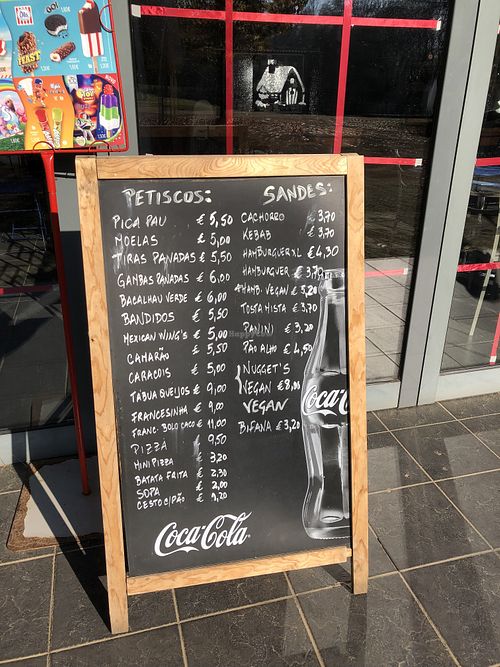 Menu   at Doispontozero Bar in Coimbra