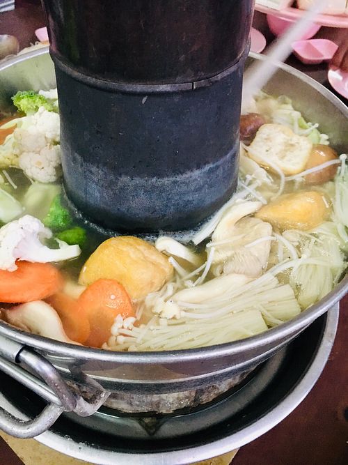 Vegan Steamboat  at Cameron Organic Steamboat 金马伦有機蔬菜火鍋 in Bringchang