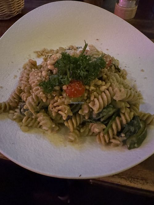 Vegan avocado pasta  at Bahnhöfchen Restaurant in Bonn