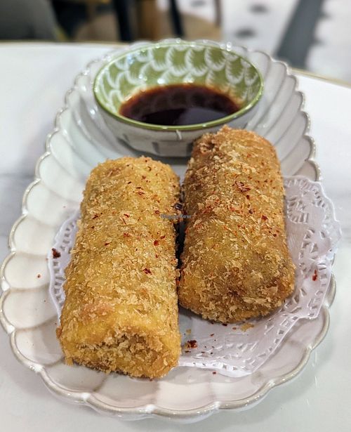 Vegan mutton rolls at Kunthaville in Central Singapore