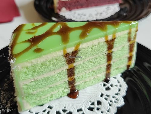 pandan cake at Kunthaville in Central Singapore
