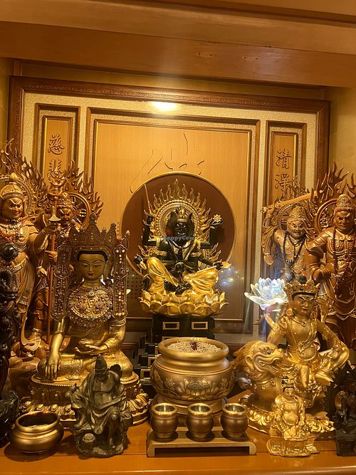 Tibetan/Taiwanese Buddhism deities  at Nyurinen in Ritto