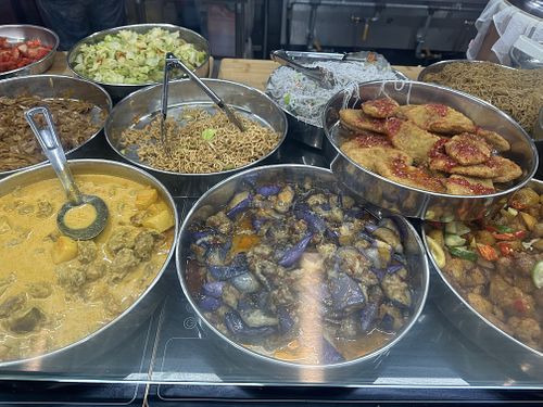   at Qin Guang Yuan Vegetarian 沁广缘素食 in Northeast Singapore