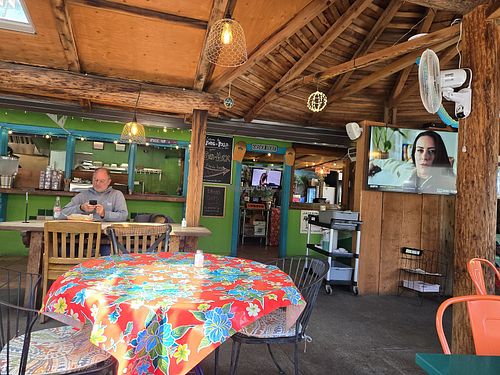 New arrangement - more efficient at Papas and Pollos in Sebastopol