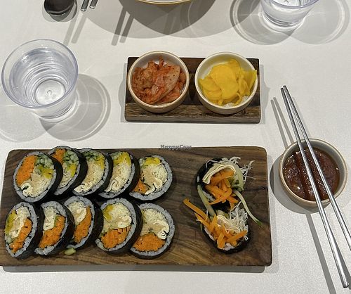 vegan gimbap!  at Samcheongdang - Korea University Anam Branch - 삼청당 아남 in Seoul