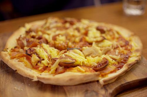 Meat Loathers Pizza at Cornish Arms in Brunswick